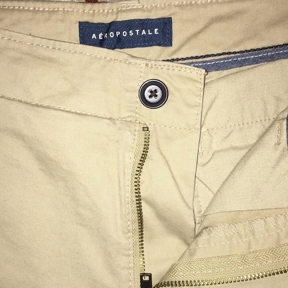 Men’s Aeropostale Tan Chino Shorts Waist 30 - Picture 2 of 5